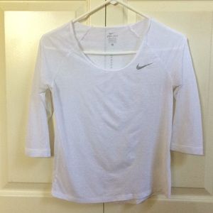 Nike Dri-Fit Lightweight Exercise Top